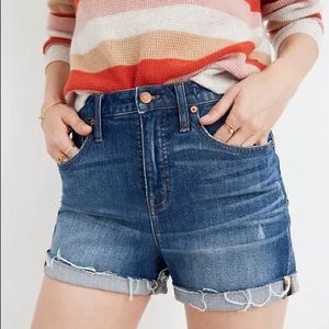 Madewell Denim Jean Shorts in Medium Wash